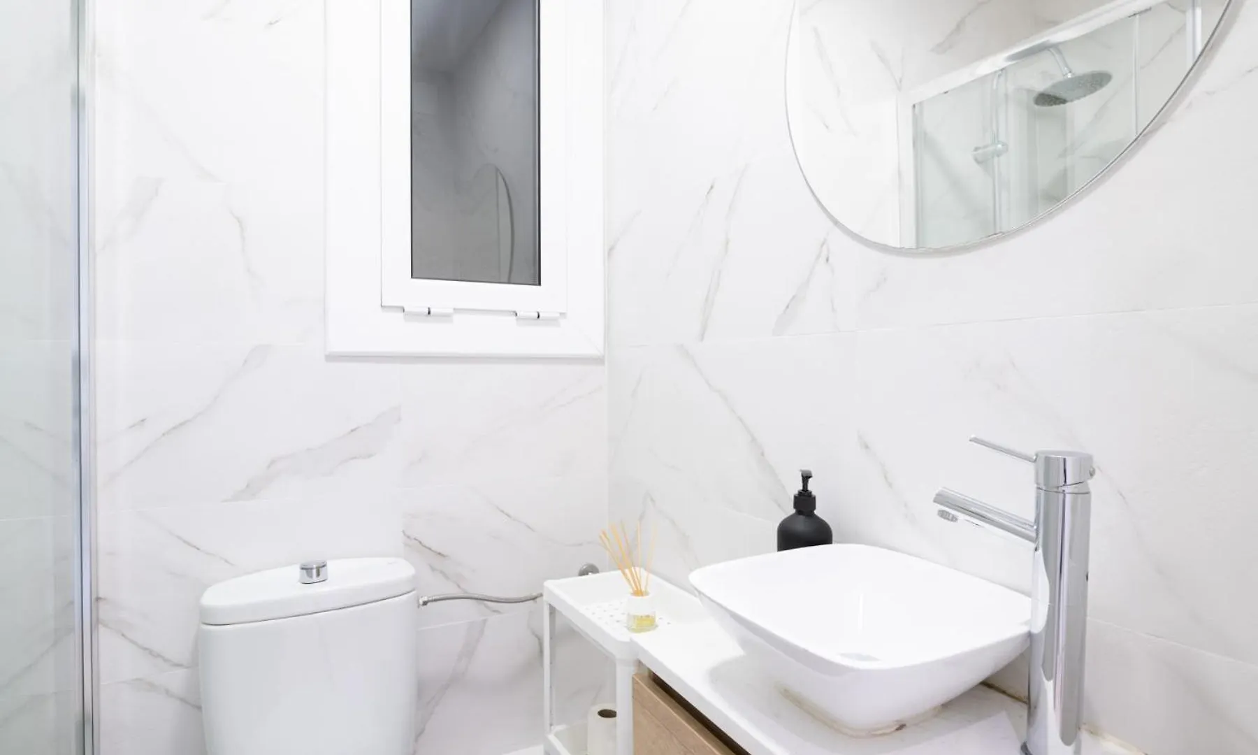 アパート Apartamento Nuevo Con Encanto En Sagrada Familia バルセロナ